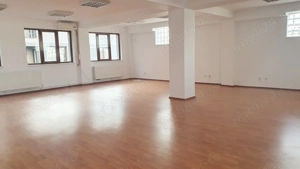 Calea Calarasilor, Hyperion, Hala Traian, birouri