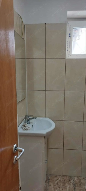 De vanzare ap. 2cam. mobilat, M9, 32mp, zona Caraiman, str. Avram Iancu, Pret FIX - imagine 9 De vanzare ap. 2cam. mobilat, M9, 32mp, zona Caraiman, str. Avram Iancu, Pret FIX - imagine 9