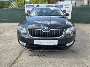 Skoda Octavia 1.6 TDI DSG Ambition - imagine 2