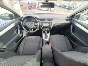 Skoda Octavia 1.6 TDI DSG Ambition - imagine 4
