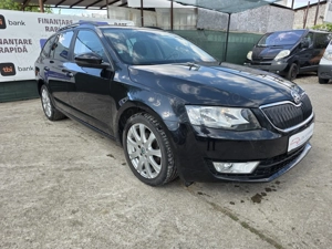 Skoda Octavia 1.6 TDI DSG Ambition - imagine 3