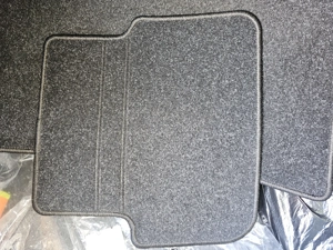 Covorase auto Dacia Logan 3 din material tapismat - imagine 2