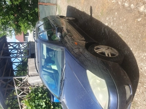Vând Ford focus1.6 benzină 2002 - imagine 3