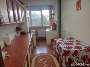 Închiriez apartament  - imagine 6