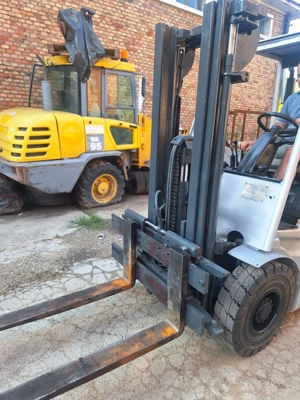 Motostivuitor Still RC 40-25, an 2010, diesel, ridica 2.5 tone pana la inaltimea de  3.30 metri - imagine 3