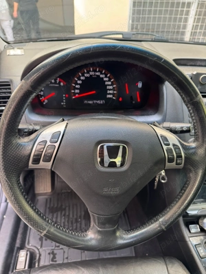 Vând Honda Accordo 2.4 - imagine 2 Vând Honda Accordo 2.4 - imagine 2