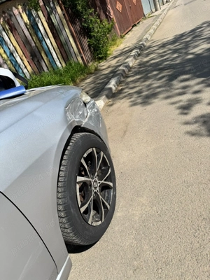 Vând Honda Accordo 2.4 - imagine 8 Vând Honda Accordo 2.4 - imagine 8