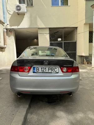 Vând Honda Accordo 2.4 - imagine 5 Vând Honda Accordo 2.4 - imagine 5