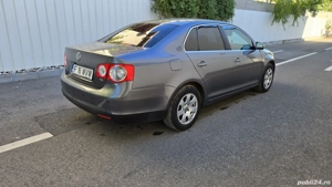 Volkswagen Jetta - imagine 5