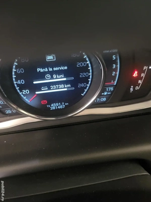 Volvo xc60 D5 automat 4x4 - imagine 4