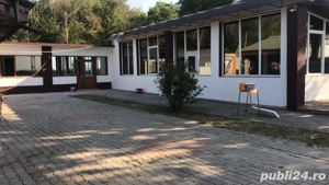 Vând sau închiriez terasă strachina din Țăndărei pe șoseaua DN2A - imagine 3