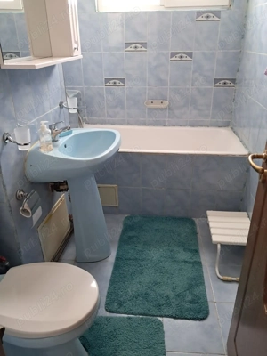 Apartament 2 camere Podu Roș.Persoană fizică Prima inchiriere - imagine 3