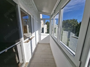 Str Bicaz - 2 cam semidecomandat   renovat   PVC   aer conditionat   balcon - imagine 11