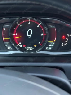 Vand Volvo XC60 D5 - imagine 2 Vand Volvo XC60 D5 - imagine 2