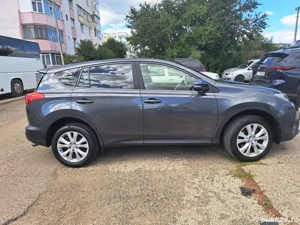 Toyota RAV4 - imagine 4