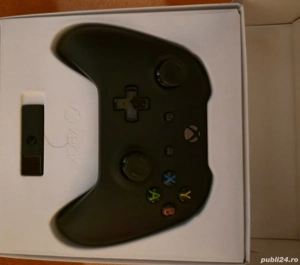 Xbox One X 1TB + Controller + 25 Jocuri fizice(Se pot vinde separat) - imagine 4