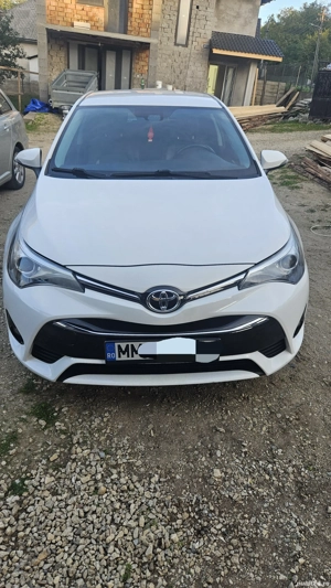 Vand Toyota Avensis