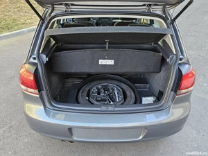 VW Golf 6 1.4TSI HIGHLINE ÎncălzireScaune DubluClima SenzoriParcare PilotAuto Euro5  - imagine 13