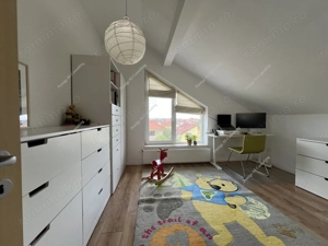 Penthouse 3 Camere Etaj 3 | 2 Bai 2 Terase | Giroc-Zona Planetelor - imagine 10