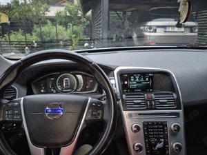 Volvo xc 60 - imagine 6