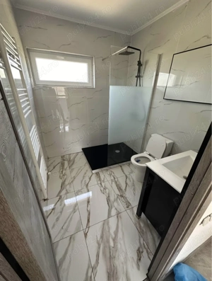 Vand casa in Strejnicu, Prahova - imagine 5