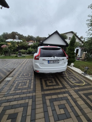 Volvo xc 60 - imagine 2