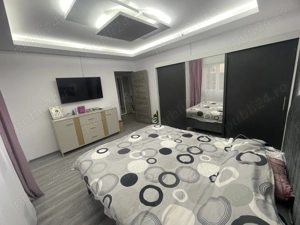 Vand casa in Strejnicu, Prahova - imagine 7