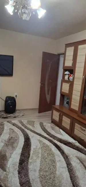 Mureseni - Vanzare apartament 2 camere - Str. Hunedoara