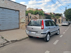 * FORD FUSION * * 88 .000 KM  * * Stare Ca Nouă * 2009 * Unic Proprietar * Full Optiuni *  - imagine 8 * FORD FUSION * * 88 .000 KM  * * Stare Ca Nouă * 2009 * Unic Proprietar * Full Optiuni *  - imagine 8