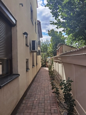  Casă Modernă și Autonomă Energetic în Calarași  - imagine 4