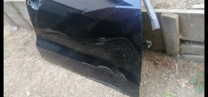 Portieră dreapta Volkswagen Polo 6r  2011 ușor avariată și bucăți de prag partea dreaptă .  - imagine 5