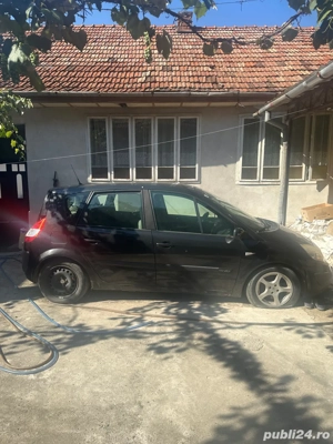 Renault Megane Scenic - imagine 5