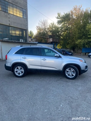 Kia Sorento 2.2 crdi, Awd 197 cp - imagine 2