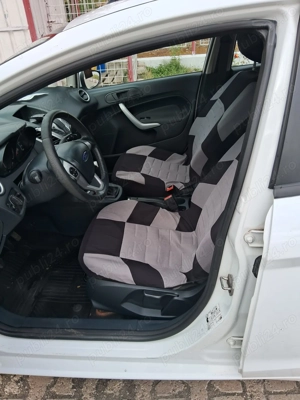 Autoturism Ford Fiesta 1.4 diesel, 2012 - imagine 6 Autoturism Ford Fiesta 1.4 diesel, 2012 - imagine 6