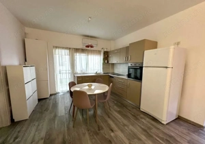 Apartament 3 Camere Decomandat Centrală Proprie Zona Braytim La 3 Minute De ESO  - imagine 4