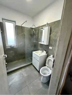 Apartament 3 Camere Decomandat Centrală Proprie Zona Braytim La 3 Minute De ESO  - imagine 7