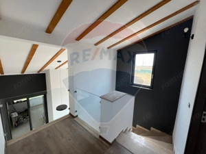 Casă / Vilă cu 5 camere de vânzare în zona Exterior Nord - imagine 5