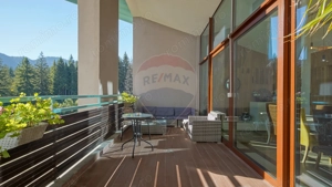 EXCLUSIVITATE ÎN POIANA BRAȘOV – PENTHOUSE IMPRESIONANT DE 268 MP - imagine 11