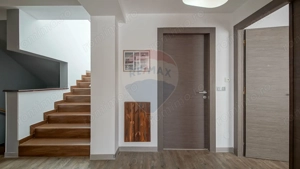 EXCLUSIVITATE ÎN POIANA BRAȘOV – PENTHOUSE IMPRESIONANT DE 268 MP - imagine 14