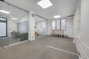 Spațiu birouri -  acces separat - loc de parcare - Spațiu de depozitare