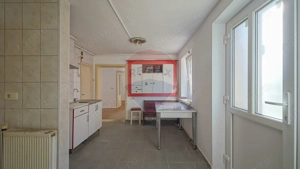 Comision 0 %! Casă cu 5 camere de vânzare în zona Turches! - imagine 8