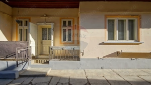 Comision 0 %! Casă cu 5 camere de vânzare în zona Turches! - imagine 7