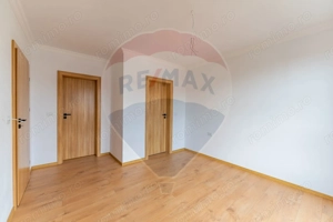 Casă elegantă și spațioasă – în complex privat, zona centrală Arad - imagine 16