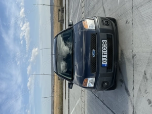 Ford Fusion 1.6 benzină 100cp an 2007 doar 100.000km - imagine 8