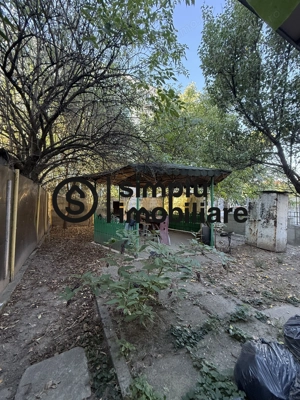 Casa / Spatiu comercial Central str. Nanterre - imagine 7