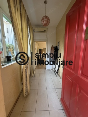 Casa / Spatiu comercial Central str. Nanterre - imagine 9