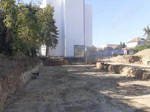 Autorizați executam demolari civile si industriale,săpături  - imagine 2