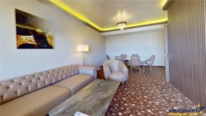 Lux Class, parcare, vedere panoramica zona Coresi, Tractorul Brasov - imagine 8