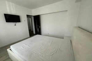 Apartament 2 camere de vanzare Aparatorii Patriei - Metrou - imagine 5