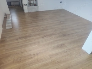 Parchetar cu experiență  - imagine 3